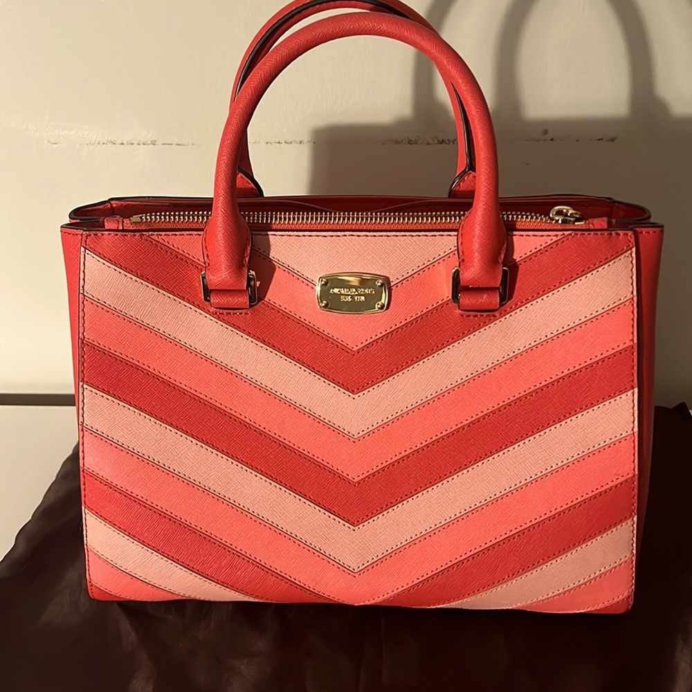 New Michael Kors shoulder and hand bag